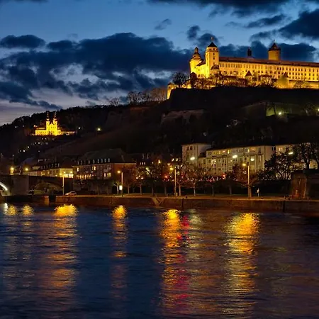 Rum i privatbostad Wunderschones Helles In Würzburg